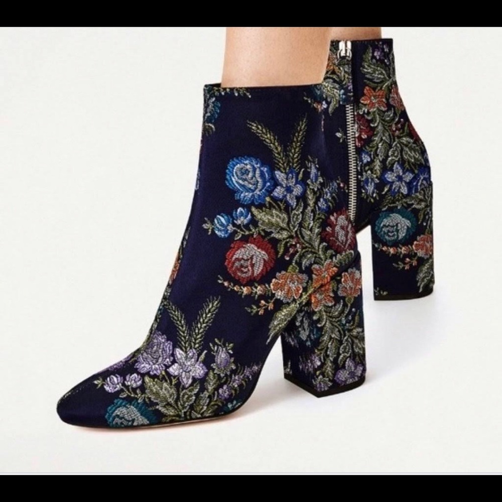 Zara Blue Fabric Floral Embroidered Zip Heel Ankle Boots Women EU36 US6 fits 5.5
